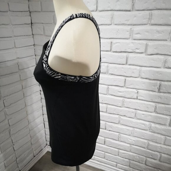 Victoria's Secret Sexy Sport Size Large Racer Back Athletic Top - Picture 4 of 8